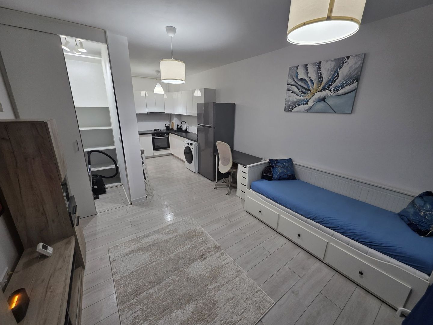 Garsonieră spațioasă de inchiriat , complet utilată, Bld. Timișoara - Poză 3