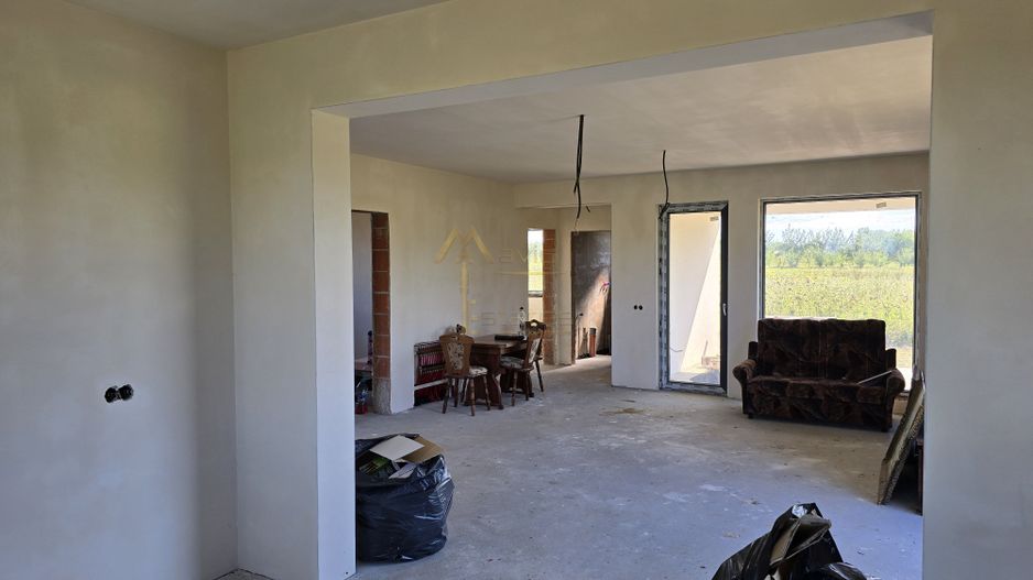 Martinesti, Casa individuala pe parter, 3 Dormitoare, 2 Bai - Poză 10