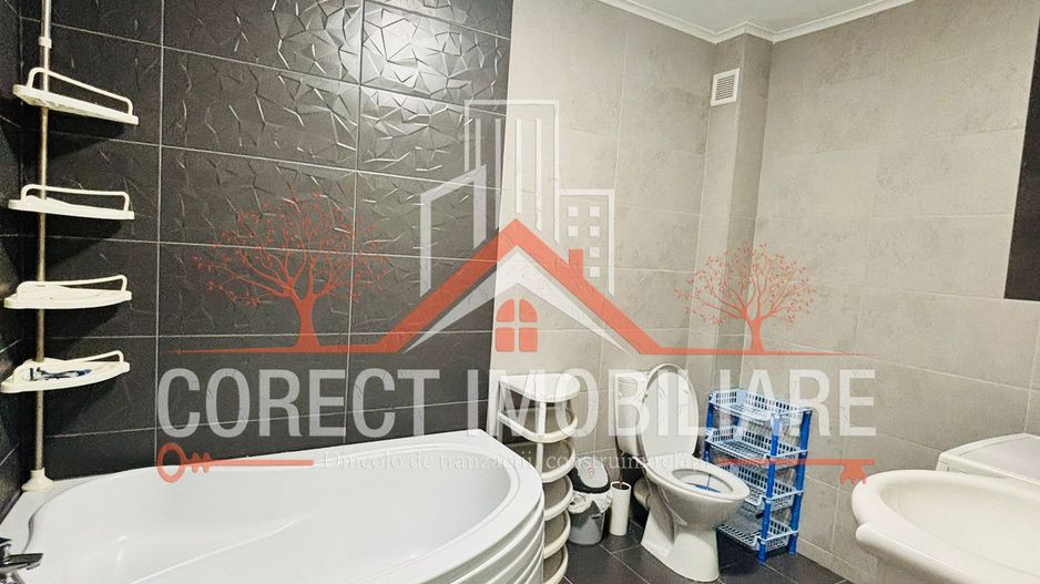 Apartament de vanzare cu 2 camere , cu vedere panoramica - Poză 2