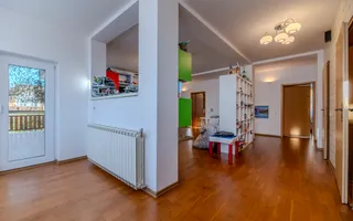 Casa superba cu iesire la parcul Sub Arini 608 mp teren - Poză 13