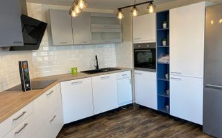 Vilă modernă cu piscină și terase generoase, zona Faget - Poză 3