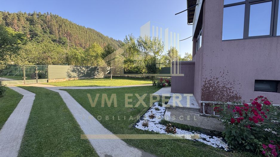 VILA S+P+E-306 MP, TEREN 2078 MP, CAMPULUNG - Poză 61