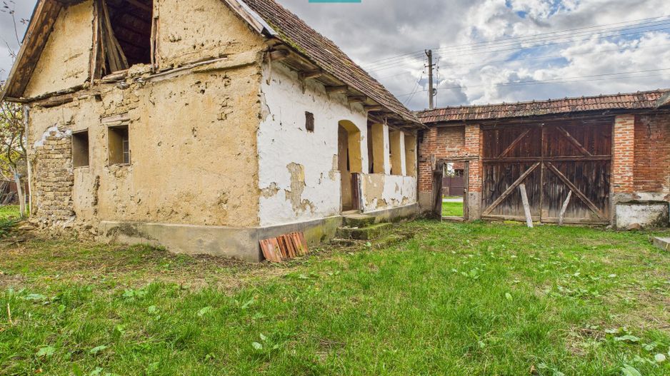 Casă cu 4 camere în Buhani, Dezna - Poză 14