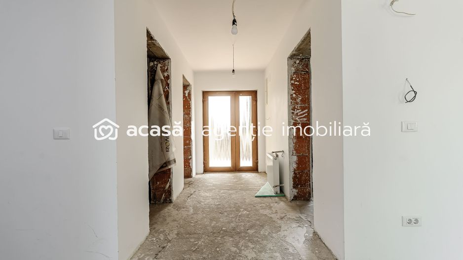 REDUCERE Casă nouă, spațioasă, în cartierul rezidențial din Curtici - Poză 11