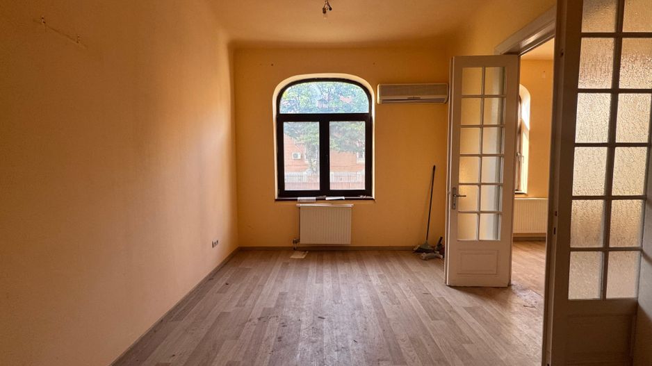 VILĂ CU POTENȚIAL MULTIPLU| CALEA DOROBANȚI - Poză 10