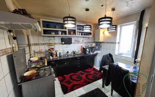P 1081 - Apartament cu 3 camere în Târgu Mureș - cartierul Mureșeni - Poză 4