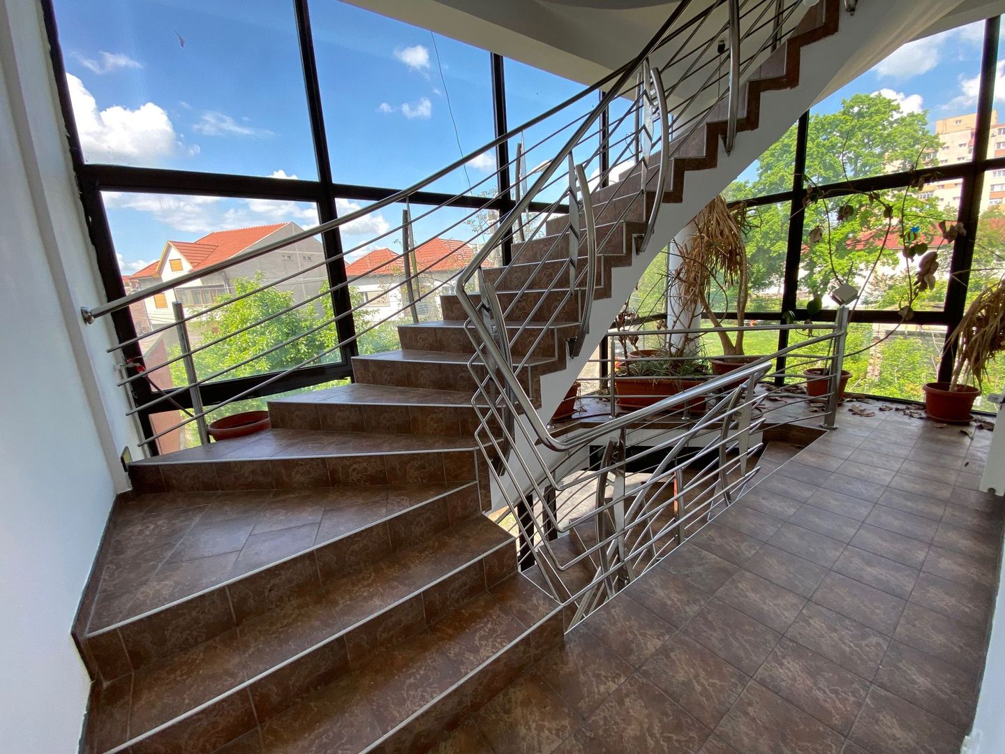 Cladire de birouri zona Olimpia Stadion  suprafață 1.100 mp - Poză 21