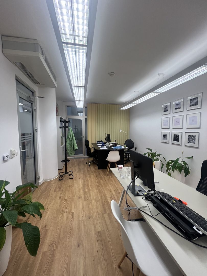 Birouri zona centrală - Poză 1