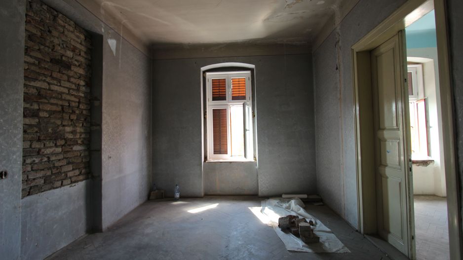 Imobil cu potential - Poză 6