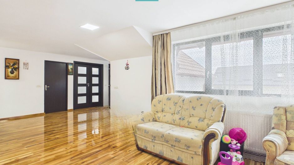 Casa plus spatiu comercial Dudestii Noi - Poză 8