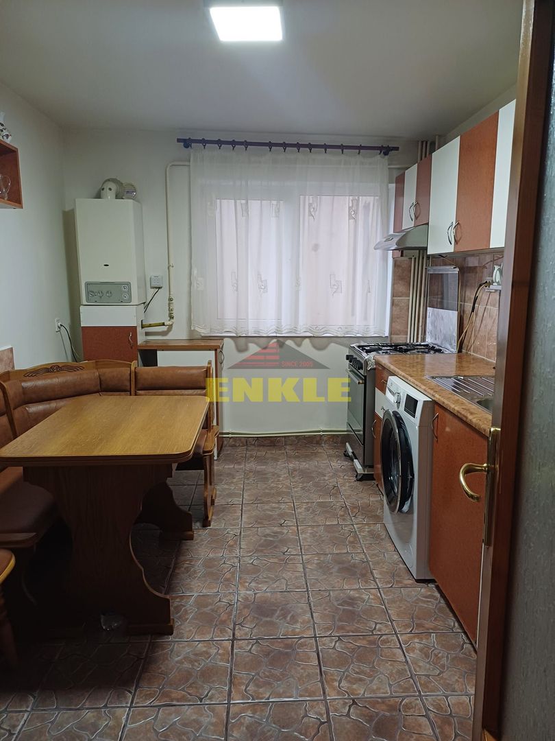 Apartament cu 4 camere decomandat, zona Octav Onicescu - Poză 3