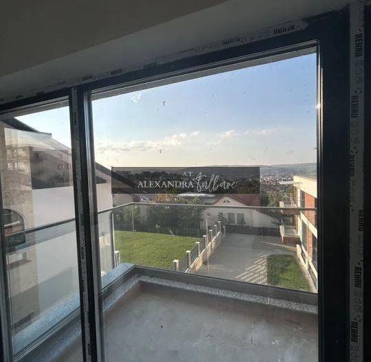 Unitate duplex l 143 mp utli l curte l panorama l Andrei Muresanu - Poză 4