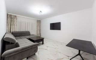 Apartament decomandat doua camere  cartier Banat - Poză 1
