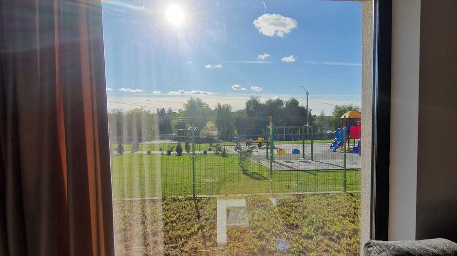 VILA DE INCHIRIAT | Tunari- langa parc. - Poză 4