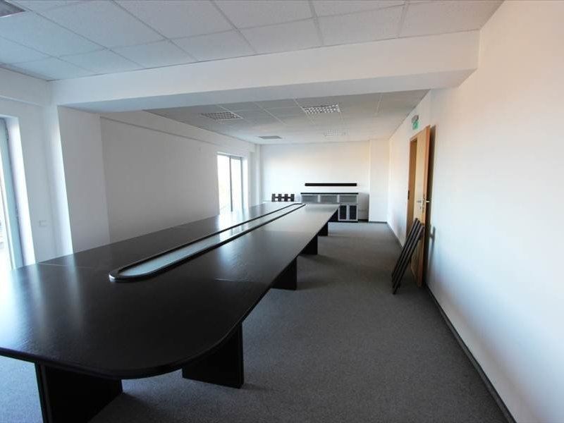 Cladire de birouri - zona Semicentrala - Poză 8