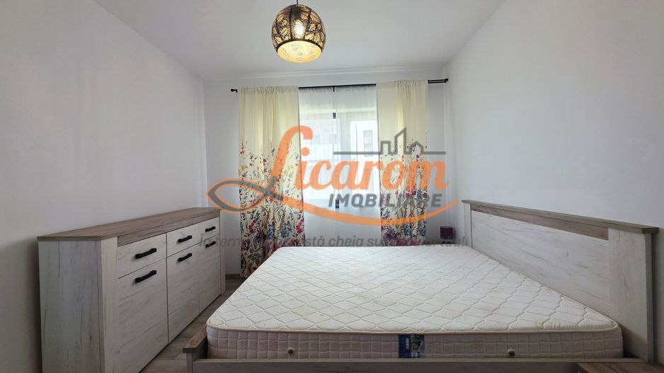 Apartament 2 camere, mobilat, lift, parcare, animale,Cristian BV - Poză 8