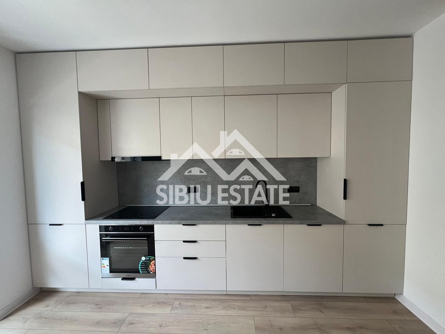 Apartament de lux – 3 camere, blacon si parcare - Poză 9