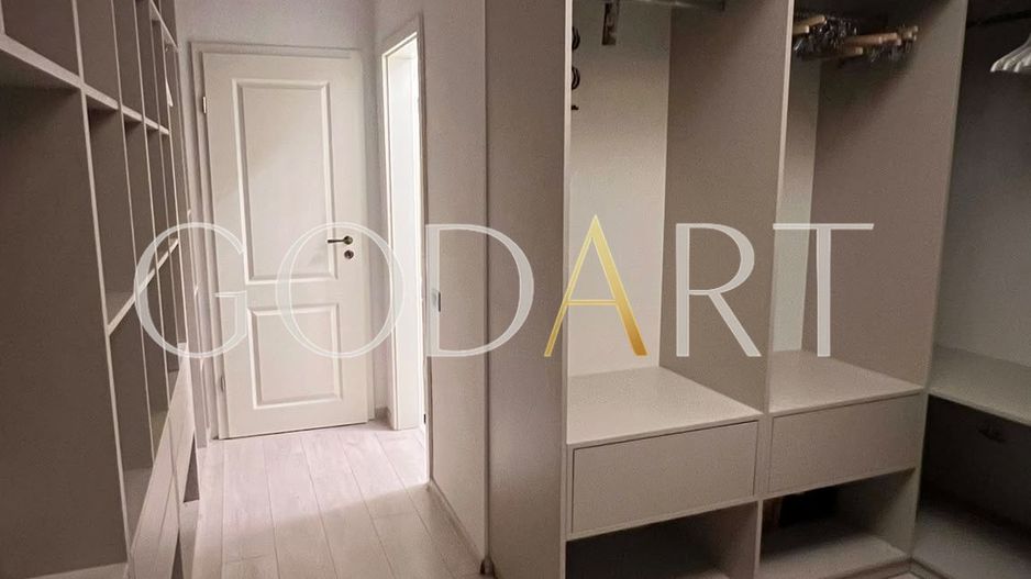 Apartament 3 camere | Curte | Mobilat Utilat LUX | Parcare - Poză 10