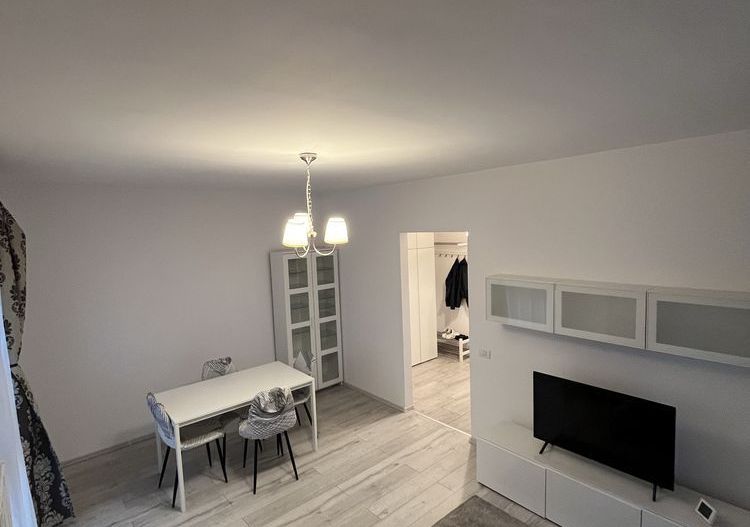 Apartament 2 camere de inchiriat -Plaza Residence - Poză 3