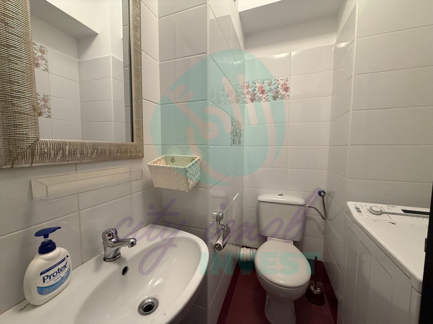 APARTAMENT cu 2 BAI si CENTRALA PROPRIE - Poză 10