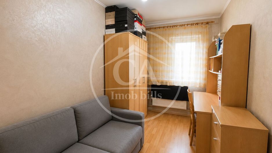 Apartament cu 3 camere de vânzare în zona Nufarul, Oradea - Poză 6