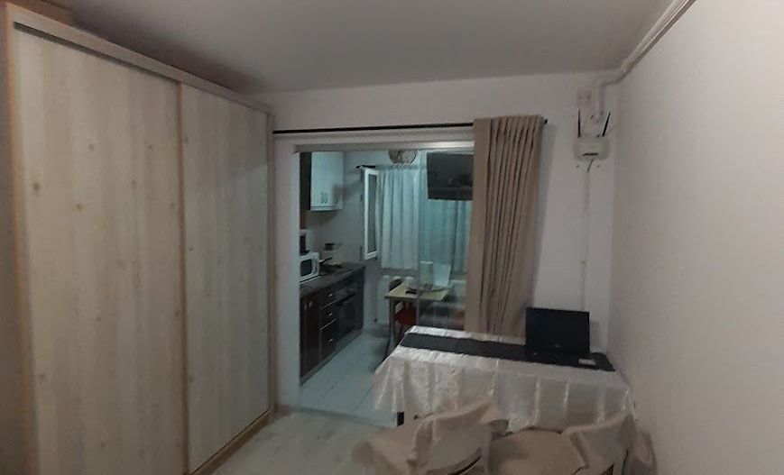 Garsoniera mutare imediata mobilata si utilata - Poză 3
