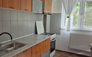 AP. 2 CAMERE RAHOVA,BUCATARIE INCHISA ,BLOC REABILITAT, LOC PARCARE - Poză 3