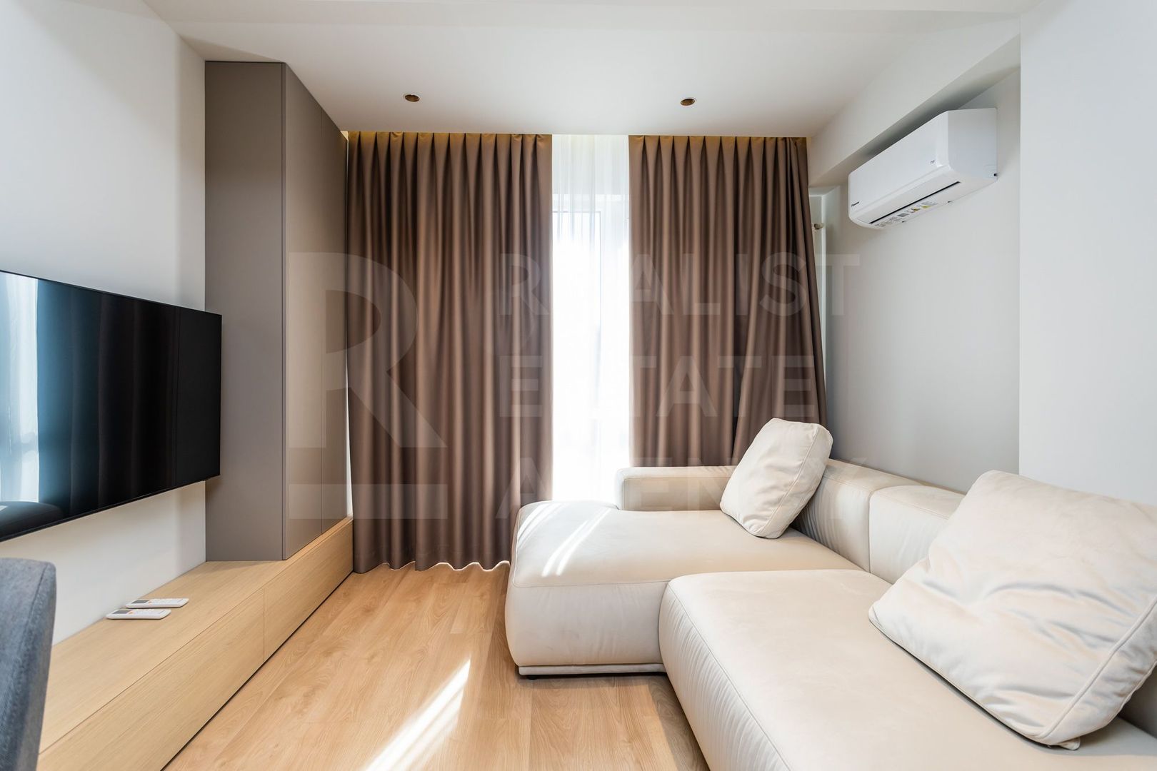 Vânzare apartament, 1 cameră + living, str. Alecu Russo, Rîșcani. - Poză 2