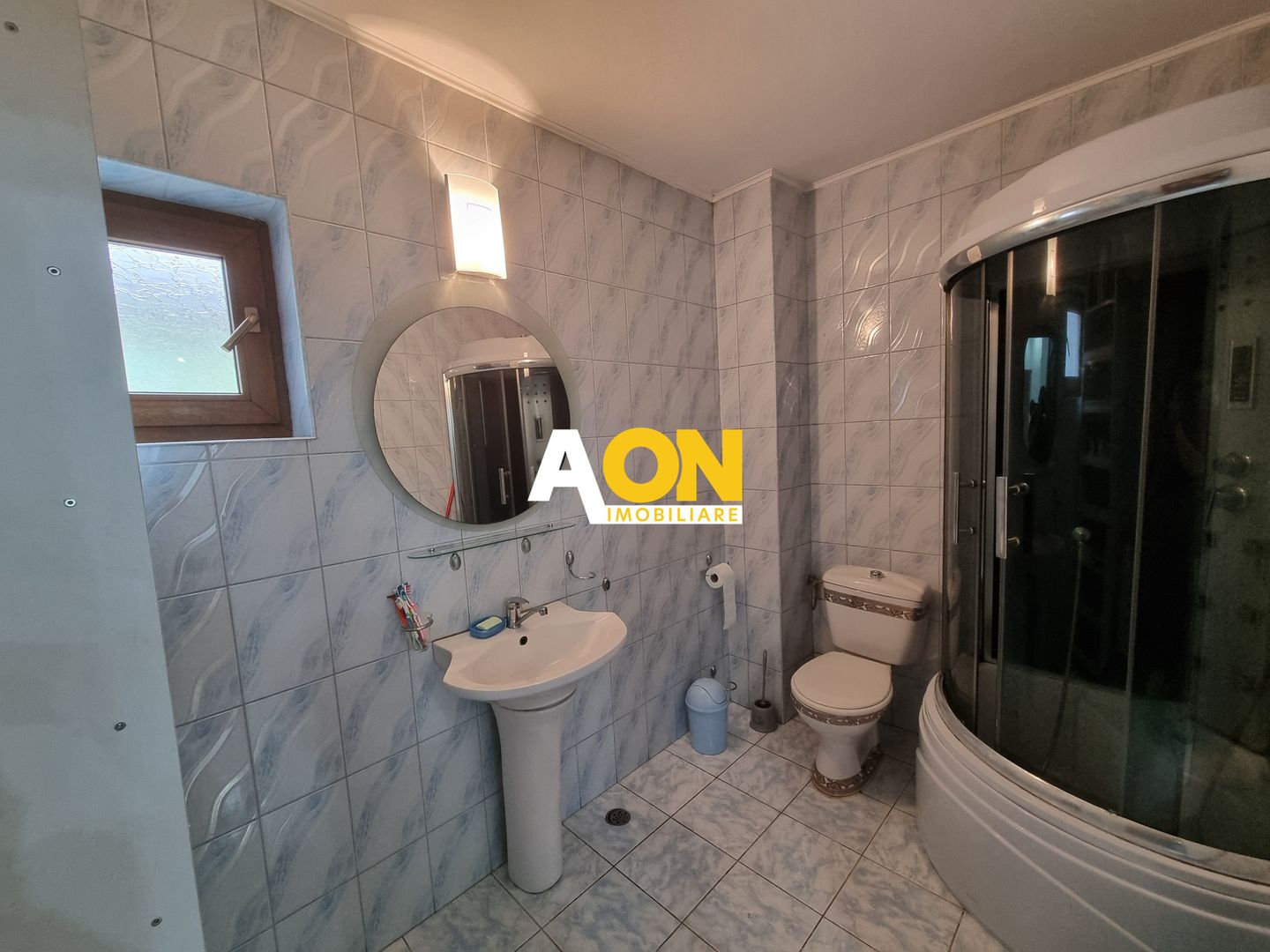 De vanzare casa 6 camere, S+P+M, 900mp teren, Cetate - Poză 8