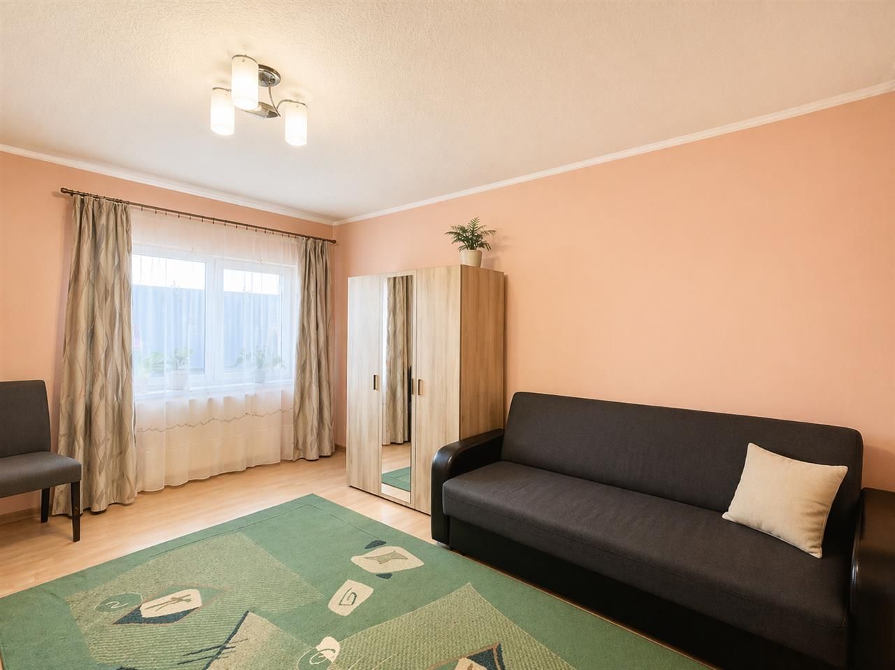 Nivel in casa cu 2 apartamente,145 mp utili+ teren 338mp, Gheorghe Doja - Poză 4