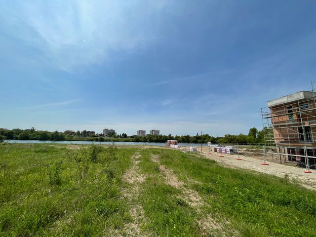 Teren Sisesti 9055 mp teren superb deschidere str lac 60 m - Poză 8