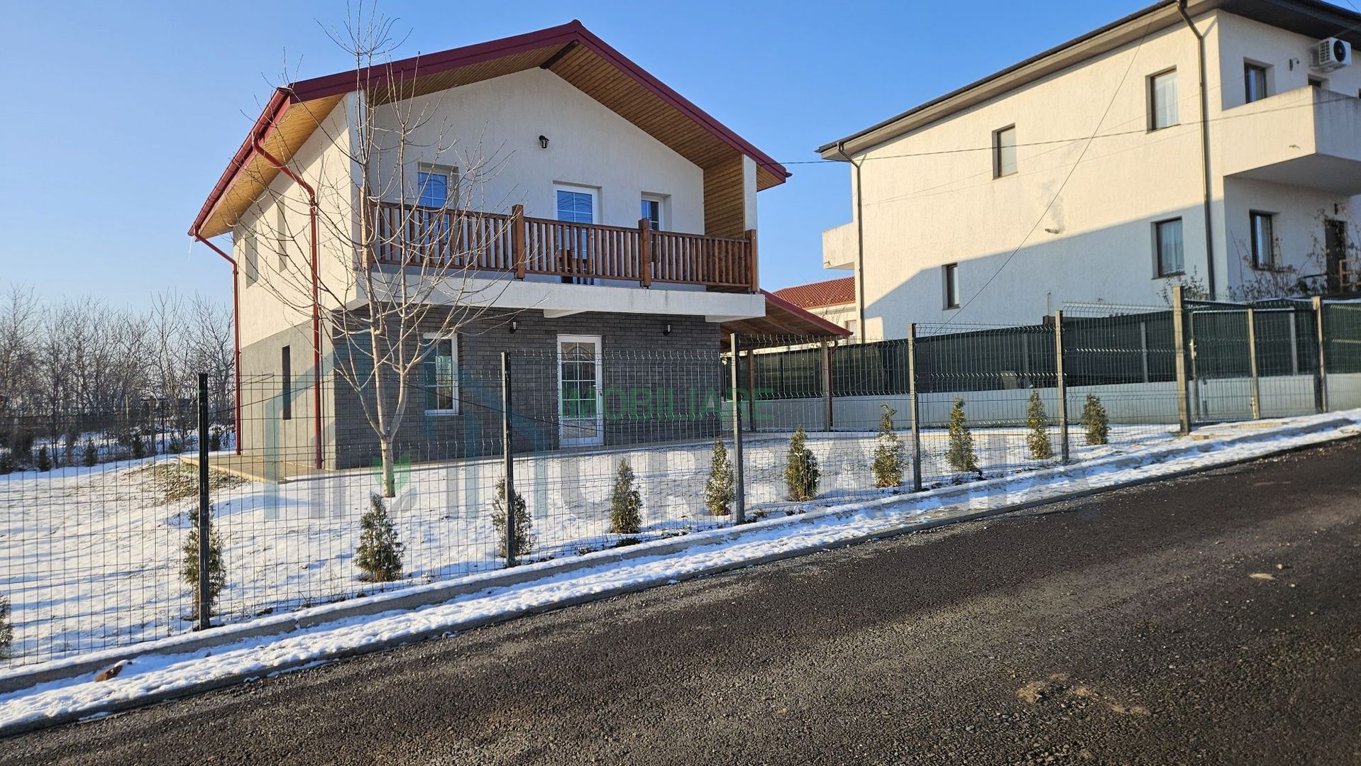 Casa Breazu # - Poză 1