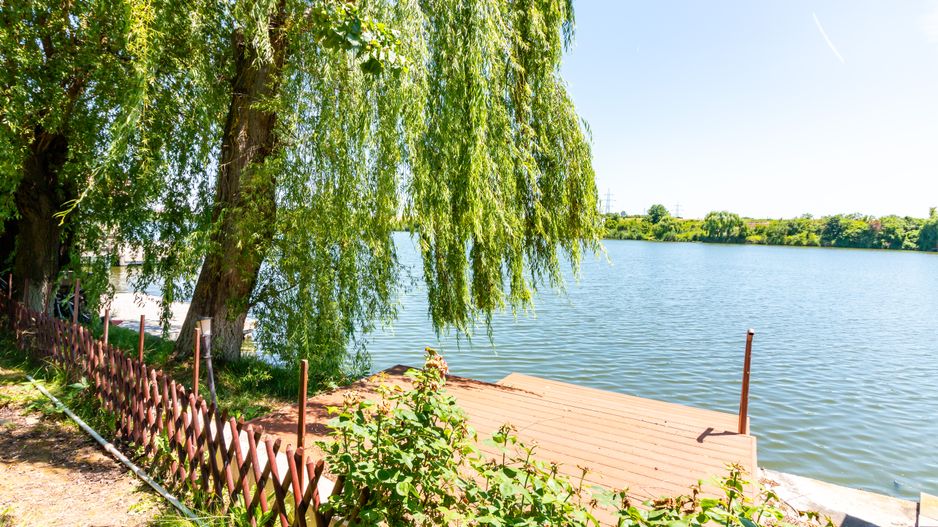 Vila premium de vanzare Balotesti/ piscina/ ponton/ deschidere la lac - Poză 6