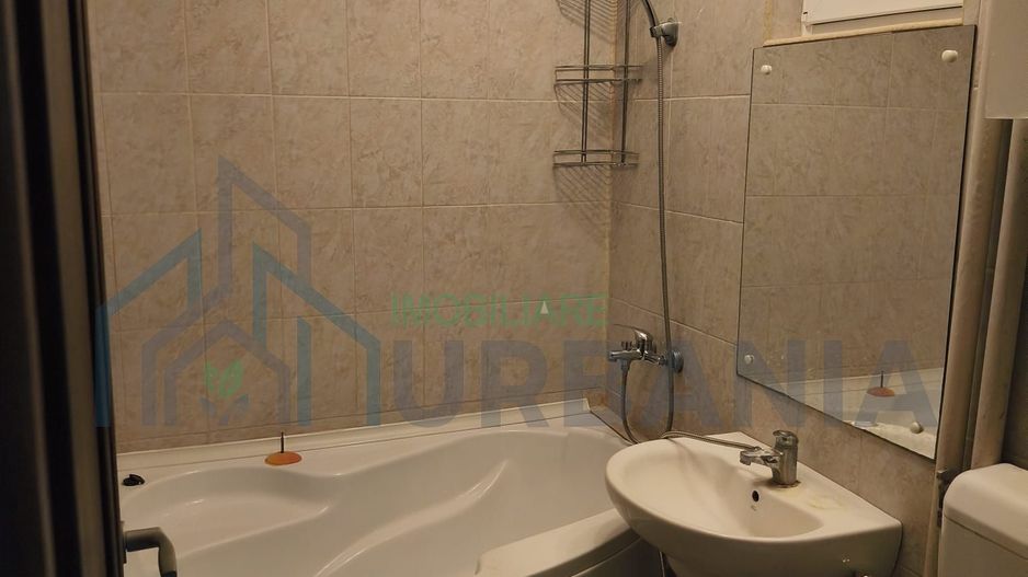 Apartament 3 camere, 63 mp, ultracentral, Iasi – vanzare - Poză 2