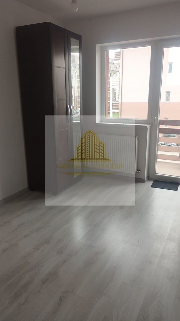 Ap. 3 camere etaj 1 cu parcare - Poză 6