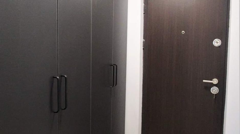 Apartament la Cheie cu parcare zona Balastierei Floresti - Poză 13