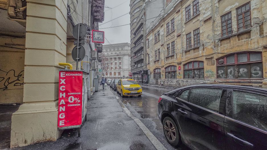 Garsonieră spațioasă de închiriat – Universitate | Str. Academiei - Poză 16