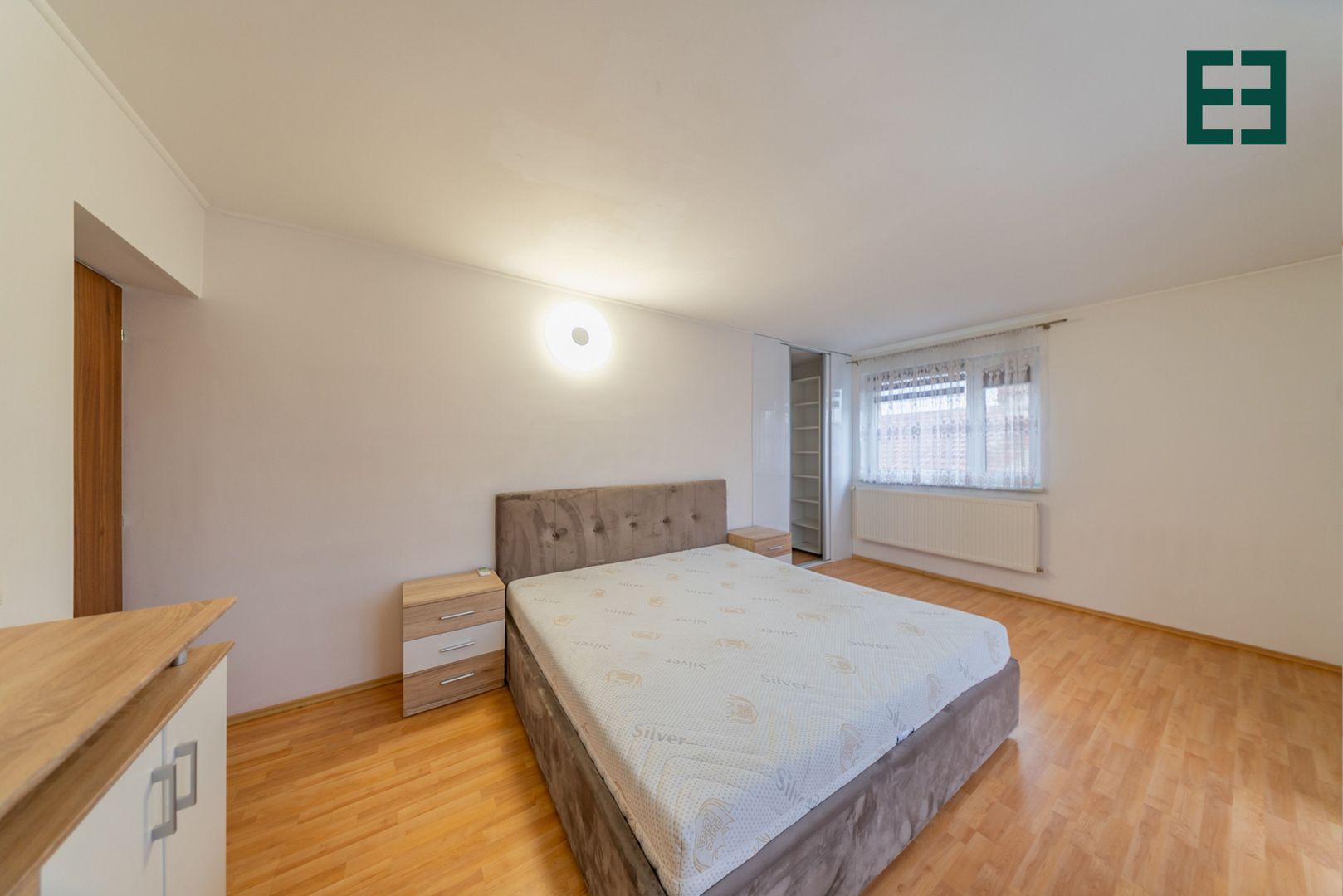 De închiriat - Apartament la casă cu 2 camere zona UTA - Arad - Poză 7