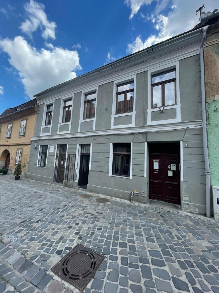 Apartament 3 camere Centrul Istoric - Poză 1