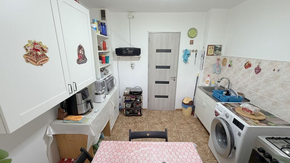 Apartament 2 camere 2 balcoane | decomandat | Aviatiei | 2 minute metrou - Poză 4
