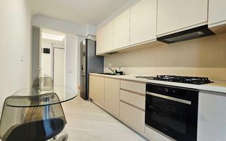 Apartament 2 camere decomandat Cortina North PARCARE INCLUSA - Poză 8