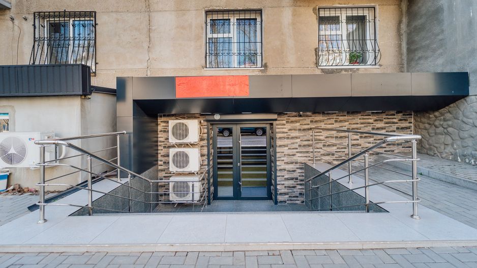 Vânzare I Spațiu Comercial I 140 m2 I Buiucani I Prima Linie - Poză 1