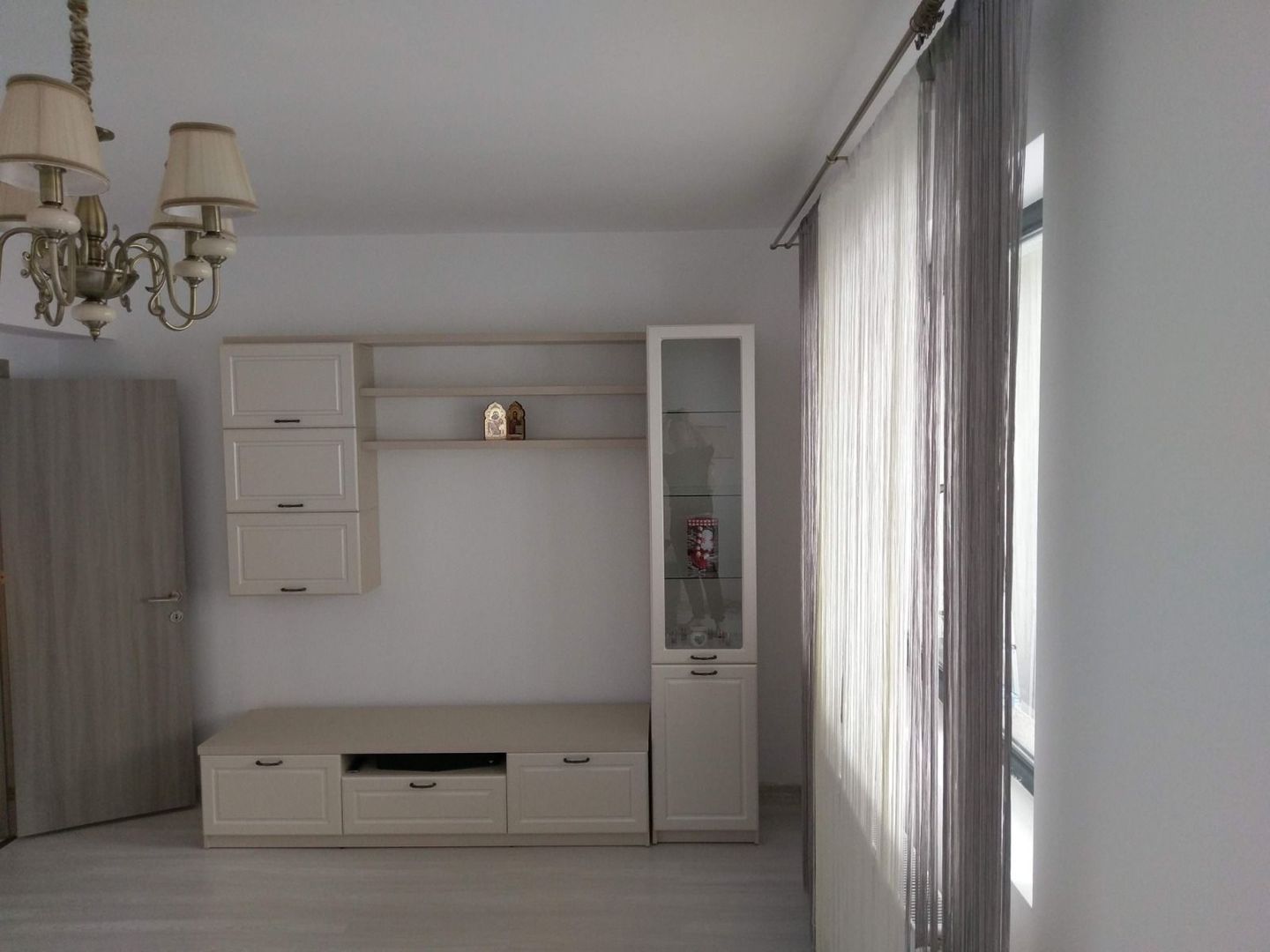 Apartament 2camere-de inchiriat+2 locuri de parcare Aparatorii Patriei - Poză 5