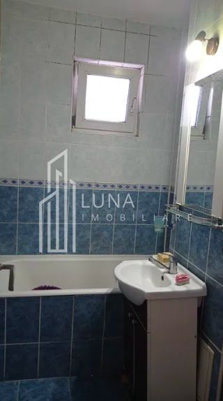 Apartament 3 camere de vânzare – Dâmbu, Etaj 3 - Poză 1