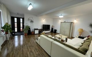 Casa  cu 4 Camere si Garaj in Cartierul Someseni, Cluj-Napoca - Poză 6