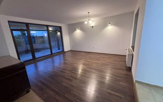 Casa individuala frumoasa si spatioasa in Giroc - Poză 1