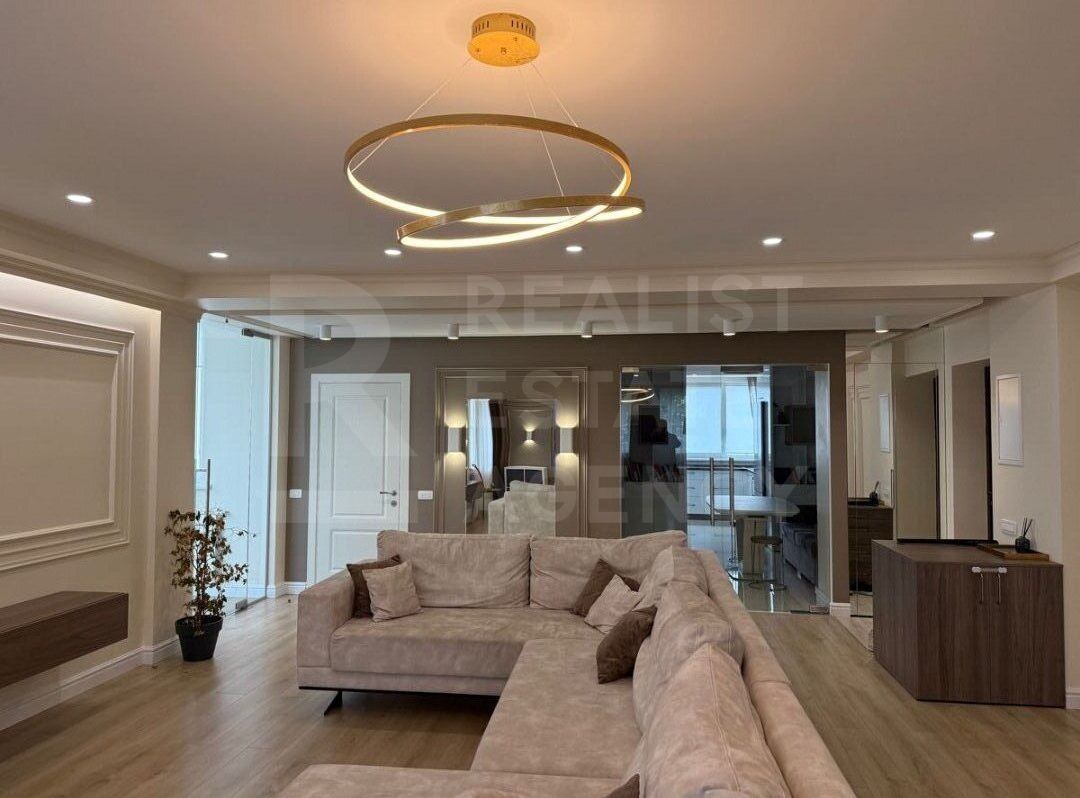 Chirie apartament, 3 camere, str. Serghei Lazo, Centru - Poză 1