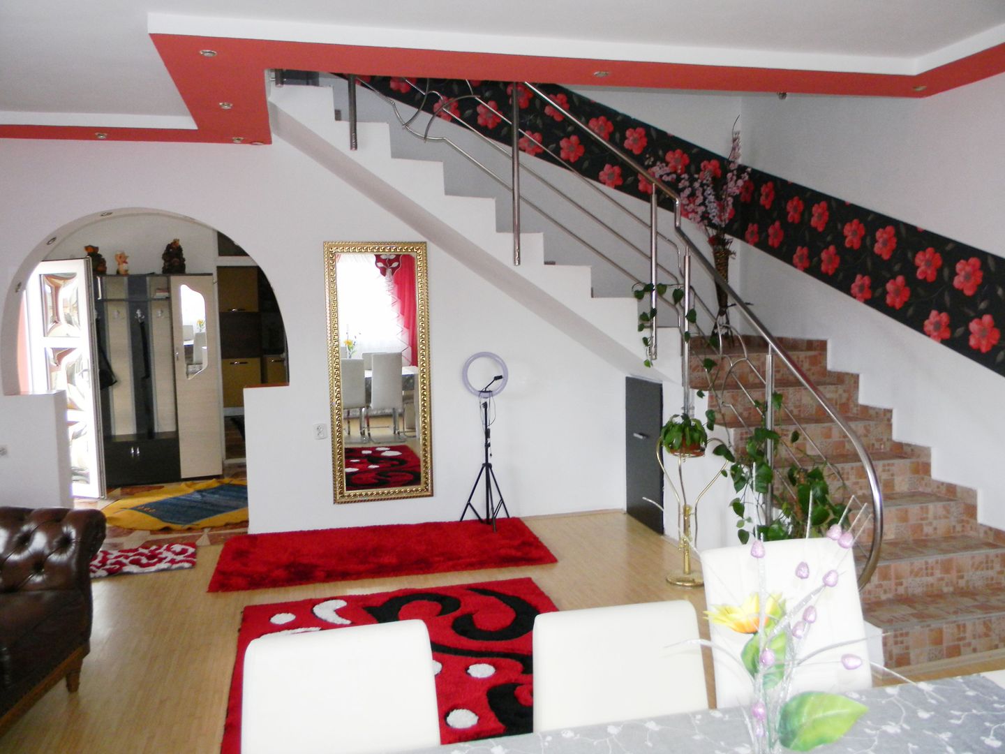 Casa mobilata in Centrul Mun. Sacele - Poză 4