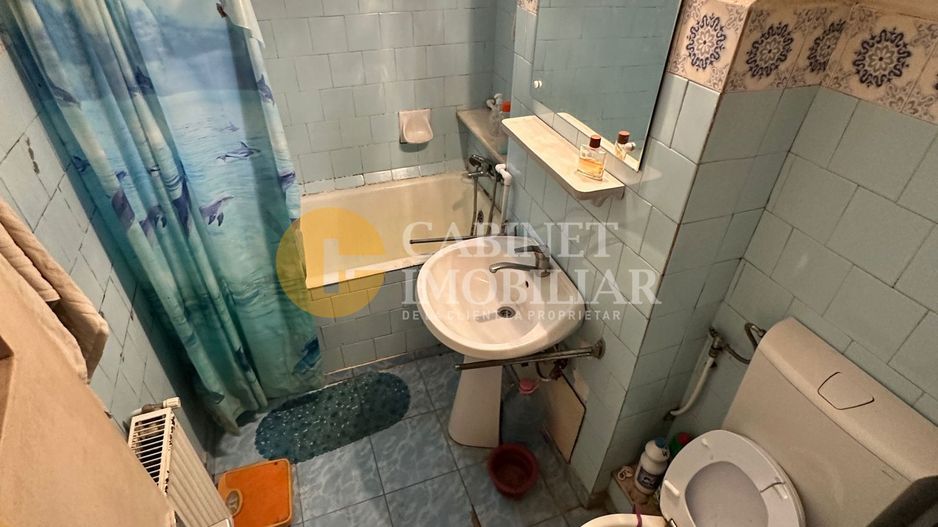 Apartament cu 3 camere - Etaj Intermediar - Bloc Fara Risc - Podu Ros - Poză 6