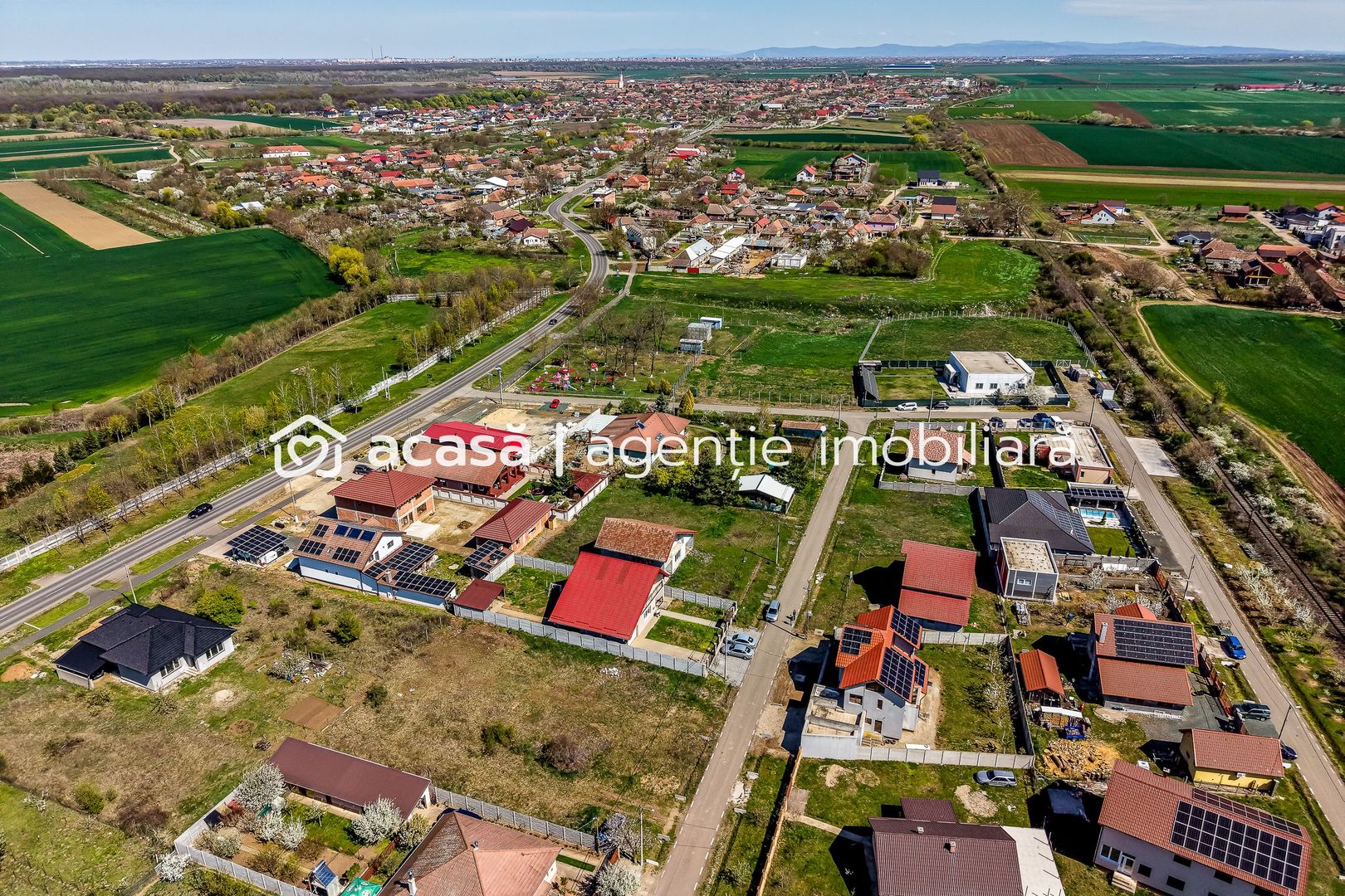 🏡 Casă P+1 la gri | 239 mp construiți | Călugareni -14 km de Arad - Poză 13